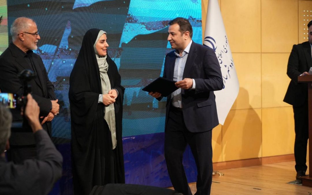ویدیو کلیپ | مراسم تجلیل از خادمان اربعین حسینی در خانواده بزرگ وزارت راه و شهرسازی