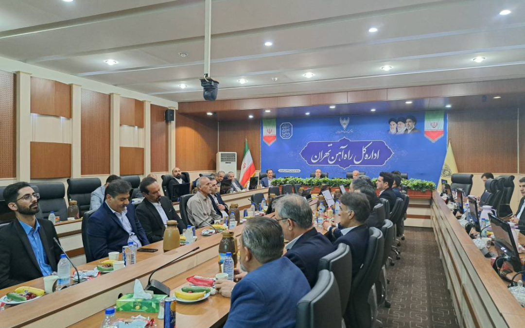 آغاز هفدهمین سال فعالیت شرکت مهتاب؛ تقدیر از ۱۶ خادم برتر و تأکید بر نقش راهبردی حمل‌ونقل ریلی در توسعه کشور